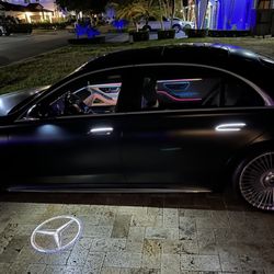 Mercedes Matte Black S580