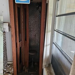OLD OAK PHONE BOOTH