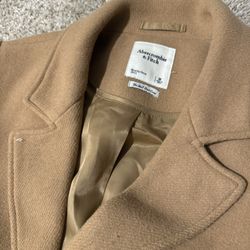 Abercrombie And Fitch 