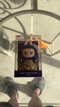 LABUBU x Pronounce Wings of Fortune Vinyl Plush Hanging Card Authentic Pop Mart
