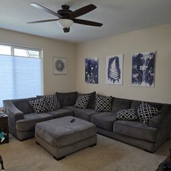 Stanton Sectional With Large Ottoman And Pillows