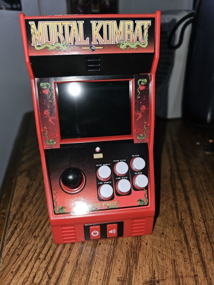 Mortal Kombat Klassic Mini Arcade Game