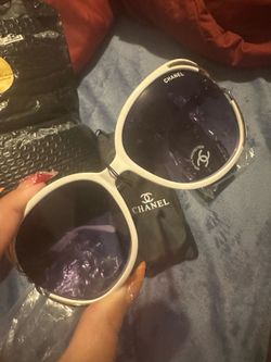 Sunglasses 😎
