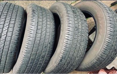 Set of Tires 20s 275/60/R20