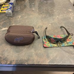 Maui Jim Honolulu 520-02 polarized shield sunglasses in a gunmetal frame and black lenses. 