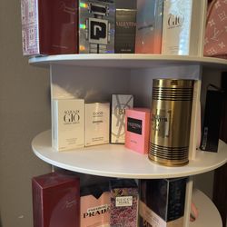 Perfumes / Colognes