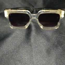 Louis Vuitton Retro Sunglasses