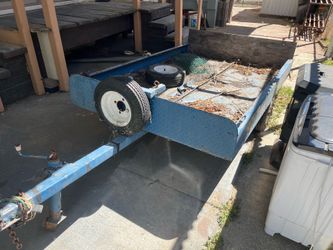 Utility trailer Appx 5 x7 all steel