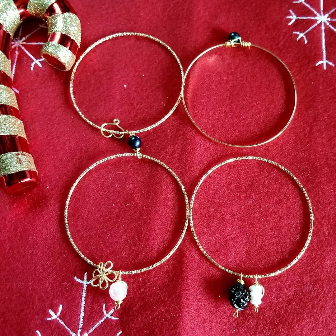 Gold Bangle Set Of 4 made by lenas creations