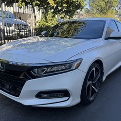 2019 Honda Accord