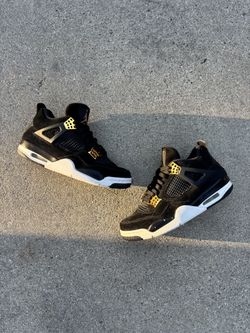 Jordan 4 ‘Royalty’