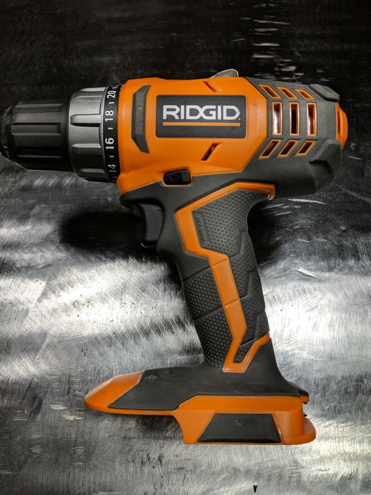 RIDGID 18-Volt Lithium-Ion Cordless 2-Speed 1/2 in. Compact Drill/Driver R860053