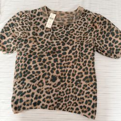 Anthropologie Leopard Print Short Sleeve Sweater Size XS
