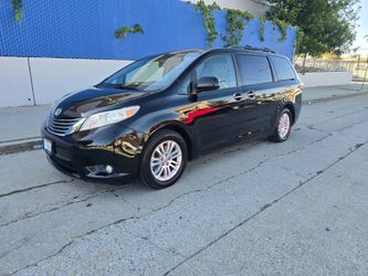 2016 Toyota Sienna