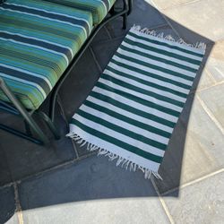 Hunter Green And White Indoor Or Outdoor Rugs