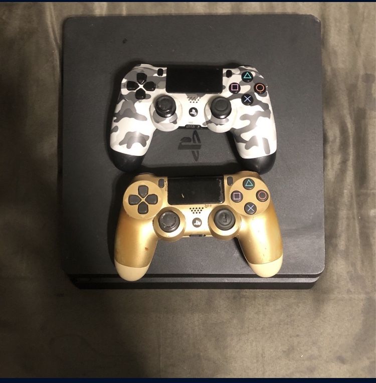 Used PS4 