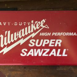 Milwaukee 6527 Corded Super Sawzall 8 Amp Reciprocating Saw In Metal Case 
