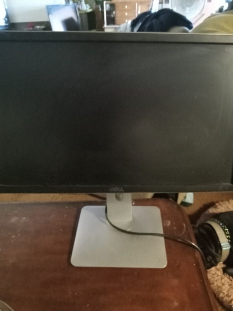 Dell P2214Hb 22" Full HD LED Backlit Monitor w/VGA/DVI/DP