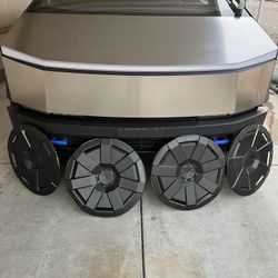 Cybertruck Core Wheel Covers