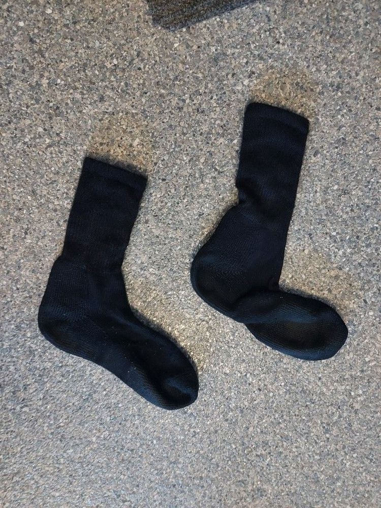 Black Tholos Socks.