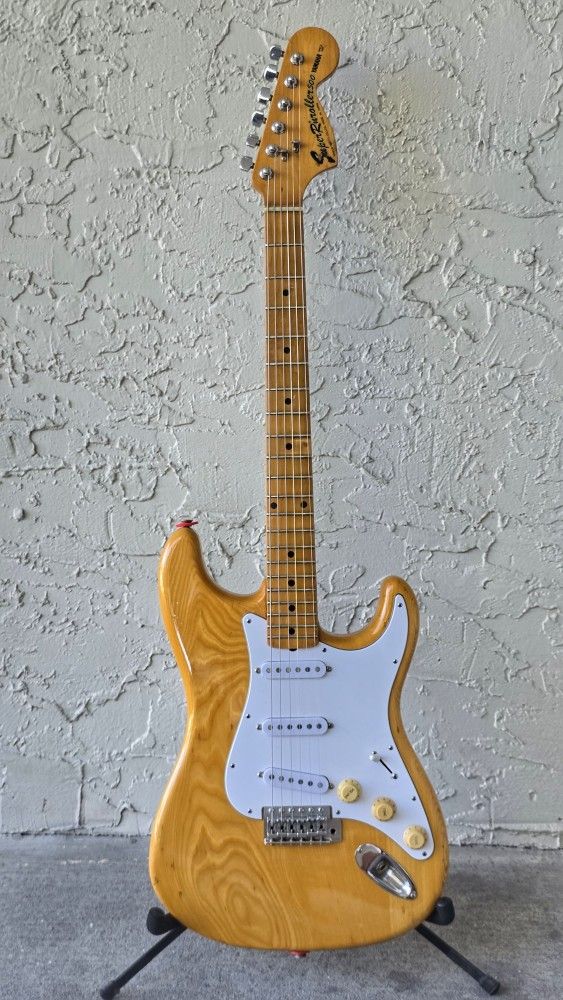 Yamaha SR 500 - Electric guitar stratocaster shape