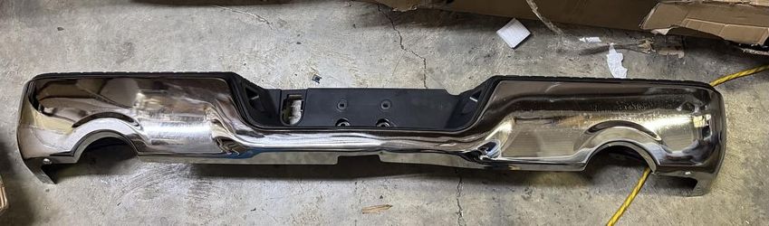 LA Zona Auto Parts 2009 to 2018 Dodge Ram 1500 Rear Chrome Bumper defensa tracera escalon No Sensor 