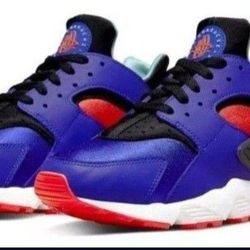 Nike air Huarache size 12