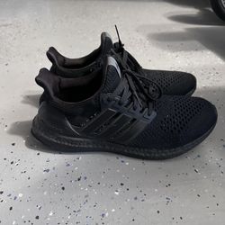 Adidas Ultraboost Black Size 9 Men