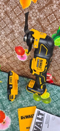 DEWALT
ATOMIC 20V MAX Cordless Brushless Oscillating Multi Tool with  2.0ah battery