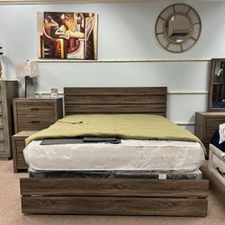 Barrel Oak King Bedroom Set (King Bed Frame, Dresser Mirror, Chest, and Nighstand).