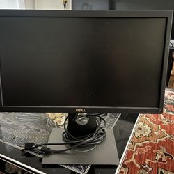 18 Inch Dell Computer Monitor 