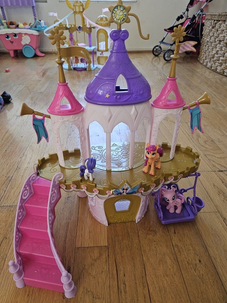 Little Pony Friendship Castle playset. 