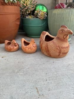 Chick and hen terracotta planters