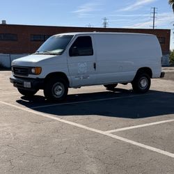 Ford E250
