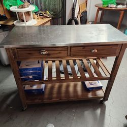 Kitchen Island on Wheels