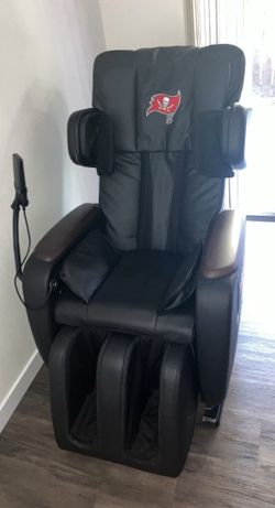 2020 Like New Best Massage NEL-EC7201 Chair with Heat and Airbag System - Bothell, WA