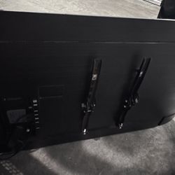 65 “ Smart Samsung Tv