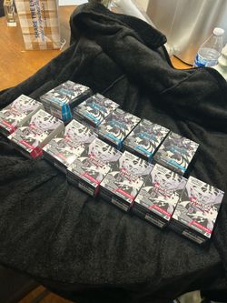 White Flare and black bolt booster bundles POKEMON