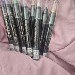 10 Neweye Crayons. Eyeshadow 