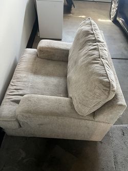 Loveseat