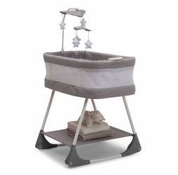 SIMMONS KIDS Shooting Star Rocking Bassinet