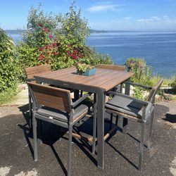 Crate & Barrel 5-pc Outdoor Dining Set