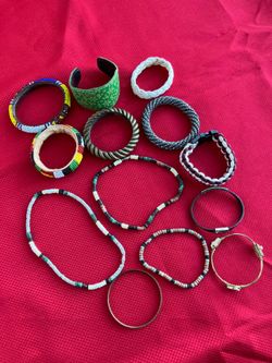 Woman Decorative Wristbands Girls Wristlets 12 Wristbands