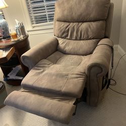 Reclining/lift Chair