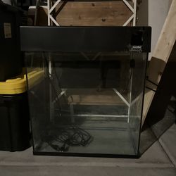 Fish tank 