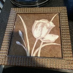 2 Wooden Framed Flowers
