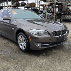 2013 BMW 528I F10 PARTING OUT PARTS FOR SALE PARTES 