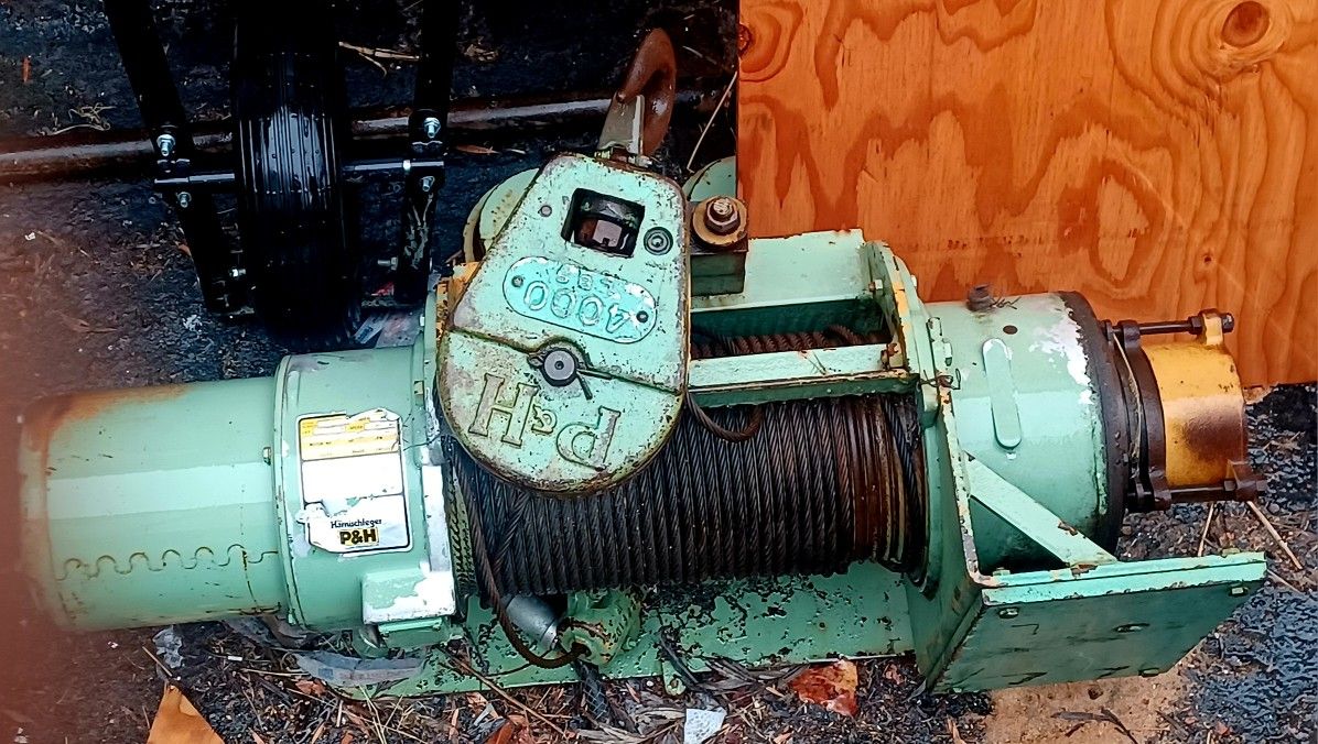 P&H Electric Hoist