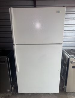 White Roper Refrigerator And Freezer