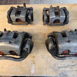 G35 Brake Calipers